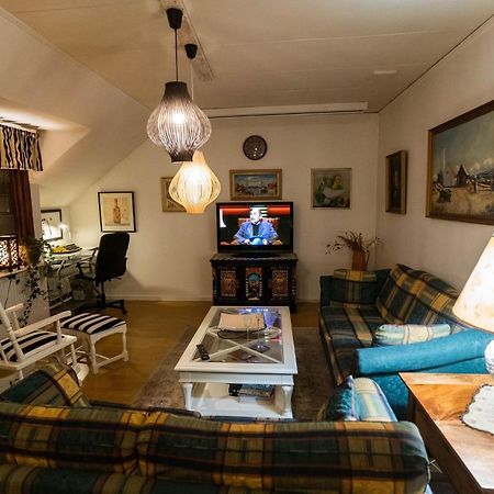Mysig Takvaning Med Balkong Eskilstuna Zewnętrze zdjęcie